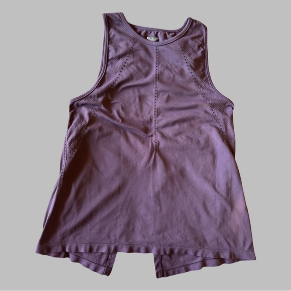 ATHLETA Women’s Athletic Bundle - Picture 5 of 16